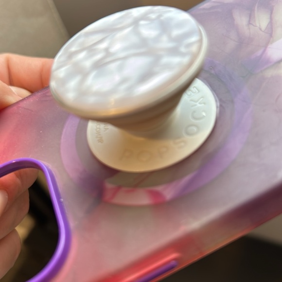 iPhone 14 Pro case with the holder - Picture 6 of 6